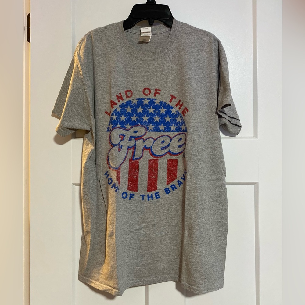 Women’s Graphic Tee